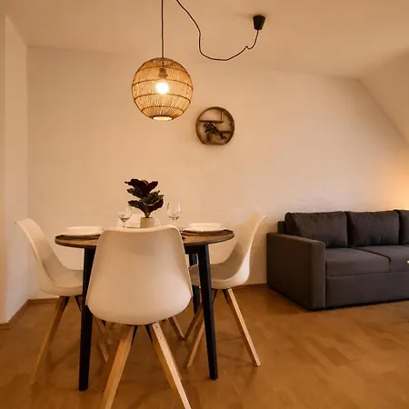 Apartment über Den Dächern Der Altstadt - Zentrum - Wlan - Holzapfel