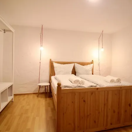 über Den Dächern Der Altstadt - Zentrum - Wlan - Holzapfel *