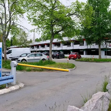 Ueber Den Daechern Der Altstadt - Zentrum - Wlan - Holzapfel * Villingen-Schwenningen